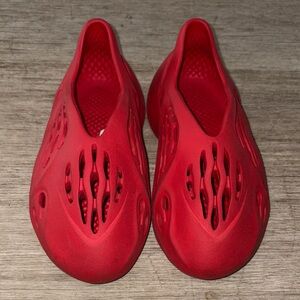*REAL* Vermillion Yeezy Foam Runners